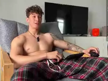 Chaturbate Sex Chat of lyon_power_