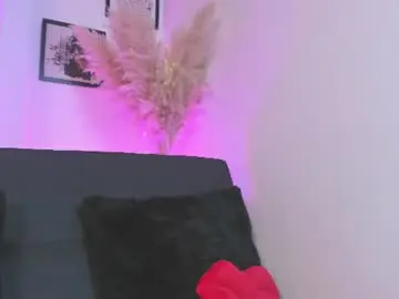 Chaturbate Best live sex cam show of samarahanss