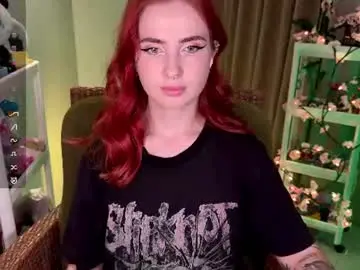 Chaturbate Live Sex Cam of shyfoxxxy
