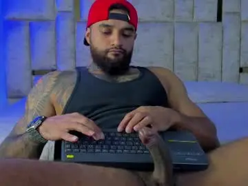 Chaturbate Watch Live Sex Cams of connor_666
