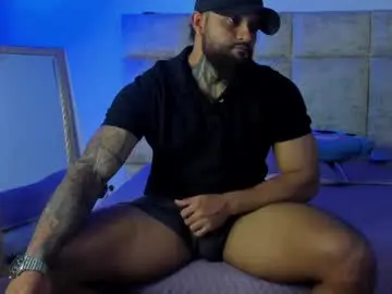 Chaturbate Live Sex Cam of connor_666