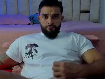 Chaturbate Live Sex Cam of connor_666
