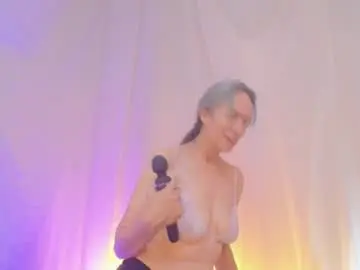 Chaturbate Free Porn Cam of laurasofia45