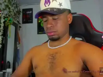 Chaturbate Live Sex Cam of thegemini_prince