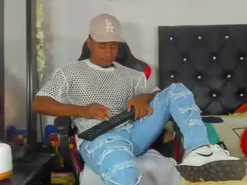 Chaturbate Best live sex cam show of thegemini_prince