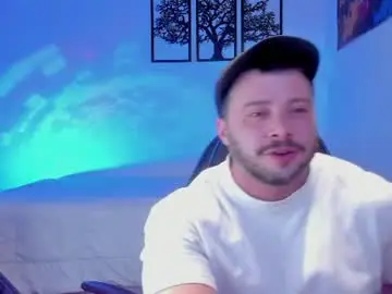 Chaturbate Live Sex Cam of alexanderjaz