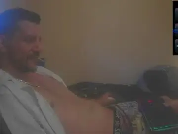 Chaturbate Watch Live Sex Cams of bigcawwwk