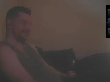 Chaturbate Live Sex Cam of bigcawwwk