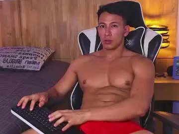 Chaturbate Watch Live Sex Cams of claytonburgues