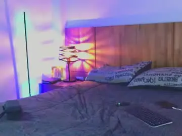 Chaturbate Live Sex Cam of claytonburgues