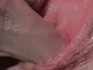 Chaturbate Live Sex Cam of courtney_luv