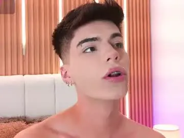 Chaturbate Live Sex Cam of dulcey_