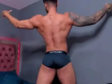 Chaturbate Adult Webcam of luigi1_