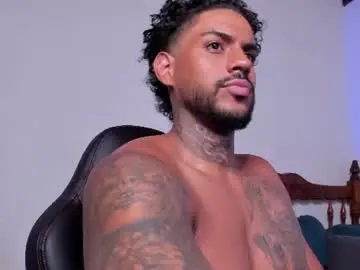 Chaturbate Best live sex cam show of luigi1_