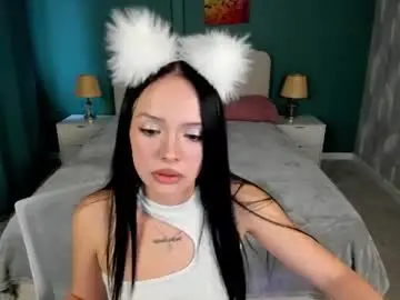 Chaturbate Live Sex Cam of shy_bunny3