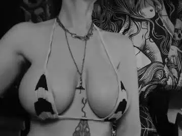 Chaturbate Free Porn Cam of silentmary