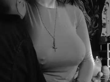 Chaturbate Live Porn of silentmary