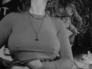 Chaturbate Live Porn of silentmary