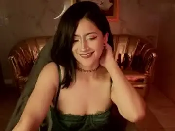 Chaturbate Live Sex Cam of artemisa_ch1