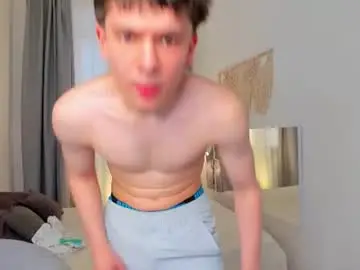 Chaturbate Live Sex Cam of ethan_crowe