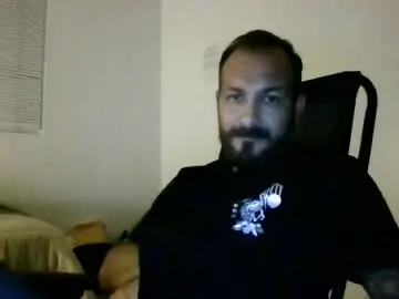 Chaturbate Live Sex Cam of larrabee13
