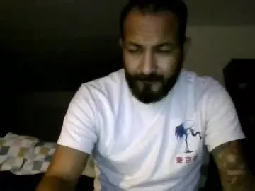 Chaturbate Live Sex of larrabee13