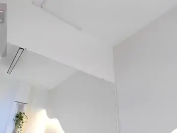 Chaturbate Live Porn of liaguzman