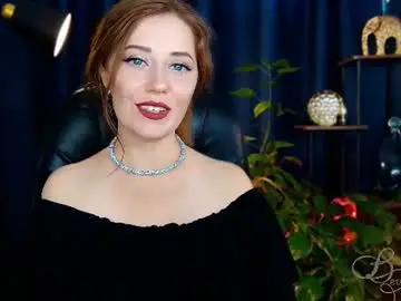 Chaturbate Live Sex Cam of missbeverlymills