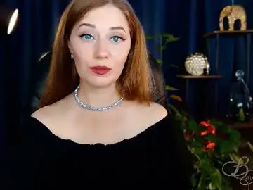 Chaturbate Live Sex Cam of missbeverlymills