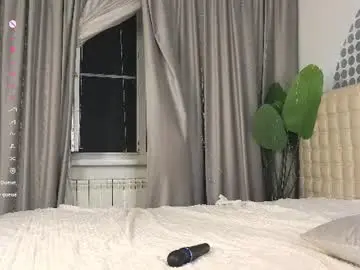 Chaturbate Live Sex Cam of sinfulfairy