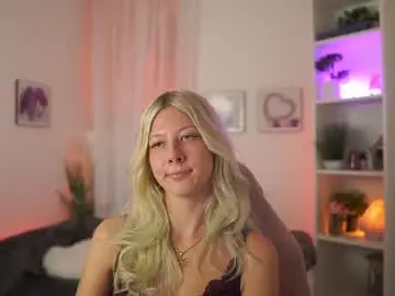 Chaturbate Sex Cam of emilyswannn