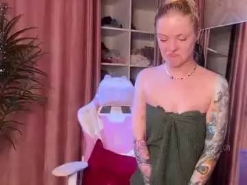 Chaturbate Watch Live Sex Cams of lili_01