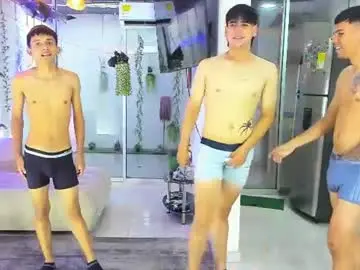 Chaturbate Watch Live Sex Cams of boysdeluxemilitary