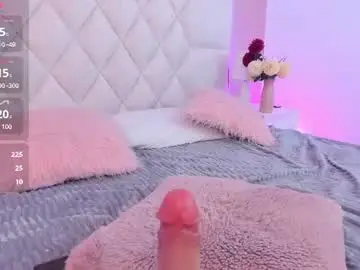 Chaturbate Live Sex Cam of chloe__fox_