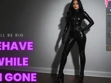 Chaturbate Nude Webcam of divinequeen