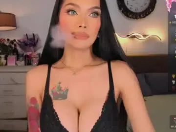 Chaturbate Adult Video Chat of divinequeen