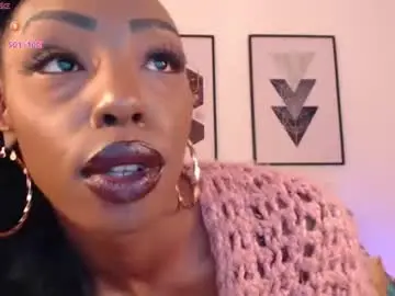 Chaturbate Sex Cam of missemilie1