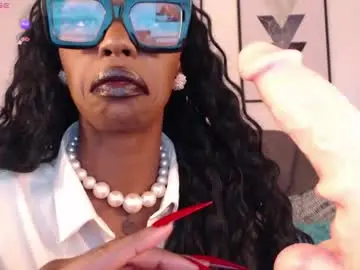 Chaturbate Live Sex Cam of missemilie1
