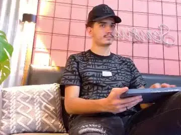 Chaturbate Adult Webcam of alejo_twiink