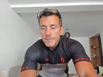 Chaturbate Sex Chat of roberto4ever