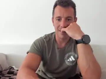 Chaturbate Adult Webcam of roberto4ever