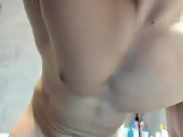Chaturbate Watch Live Sex Cams of roberto4ever