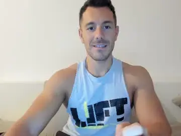 Chaturbate Sex Chat of roberto4ever