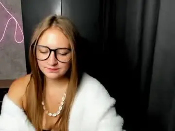 Chaturbate Watch Live Sex Cams of sara_rossse