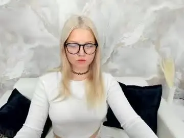 Chaturbate Watch Live Sex Cams of velvet_lun