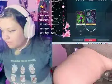 Chaturbate Live Porn of crystal_velvet01