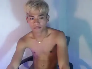 Chaturbate Live Sex Cam of dark_babe