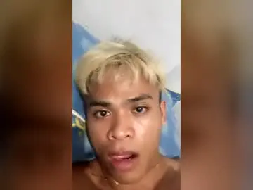 Chaturbate Live Sex Cam of dark_babe