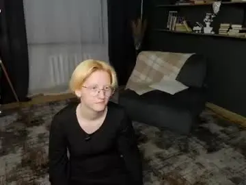 Chaturbate Adult Video Chat of graycewelborn