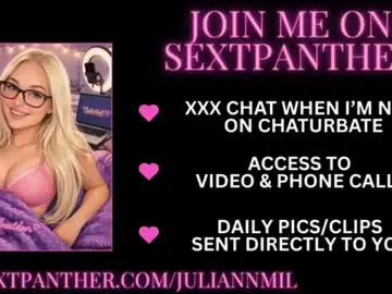 Chaturbate Nude Webcam of juliannmilfnextdoor